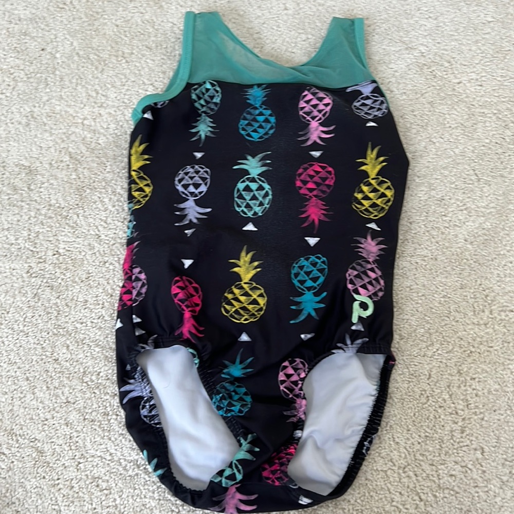 plum gymnastics leo